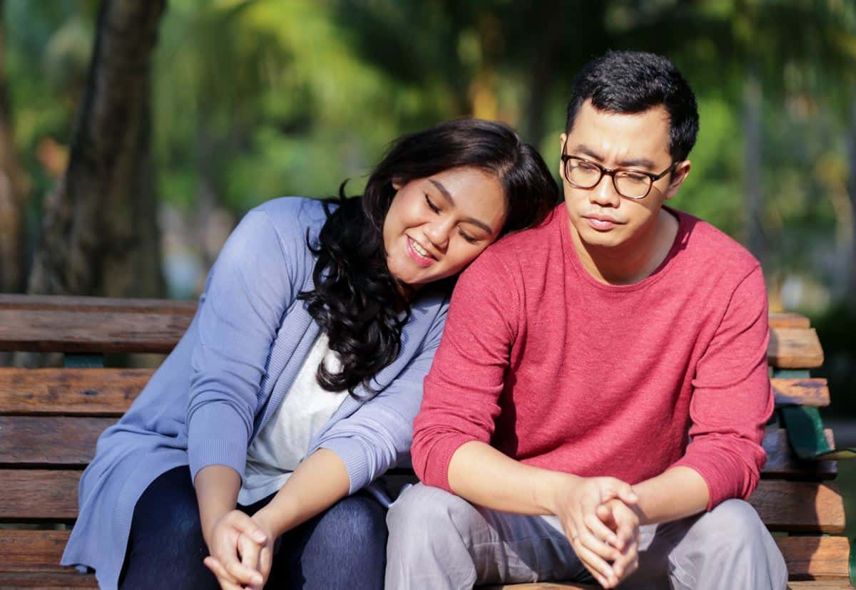 20 Film Komedi Romantis Indonesia yang Sangat Menghibur