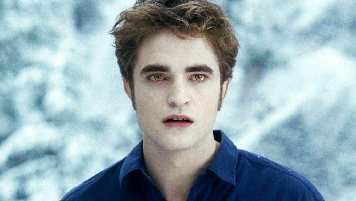 Edward Cullen (Robert Pattinson)