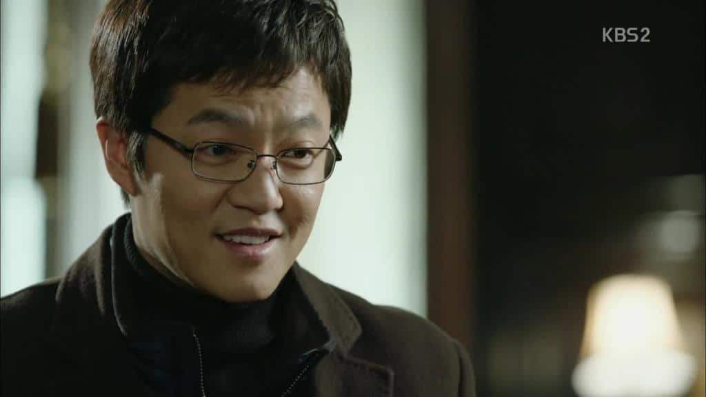 Yoon Dong Won (Jo Han Chul)
