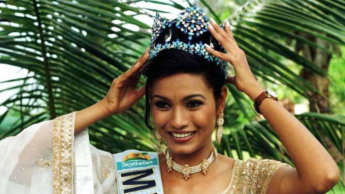 11 Wanita India yang Menjadi Ratu Kecantikan Dunia 6