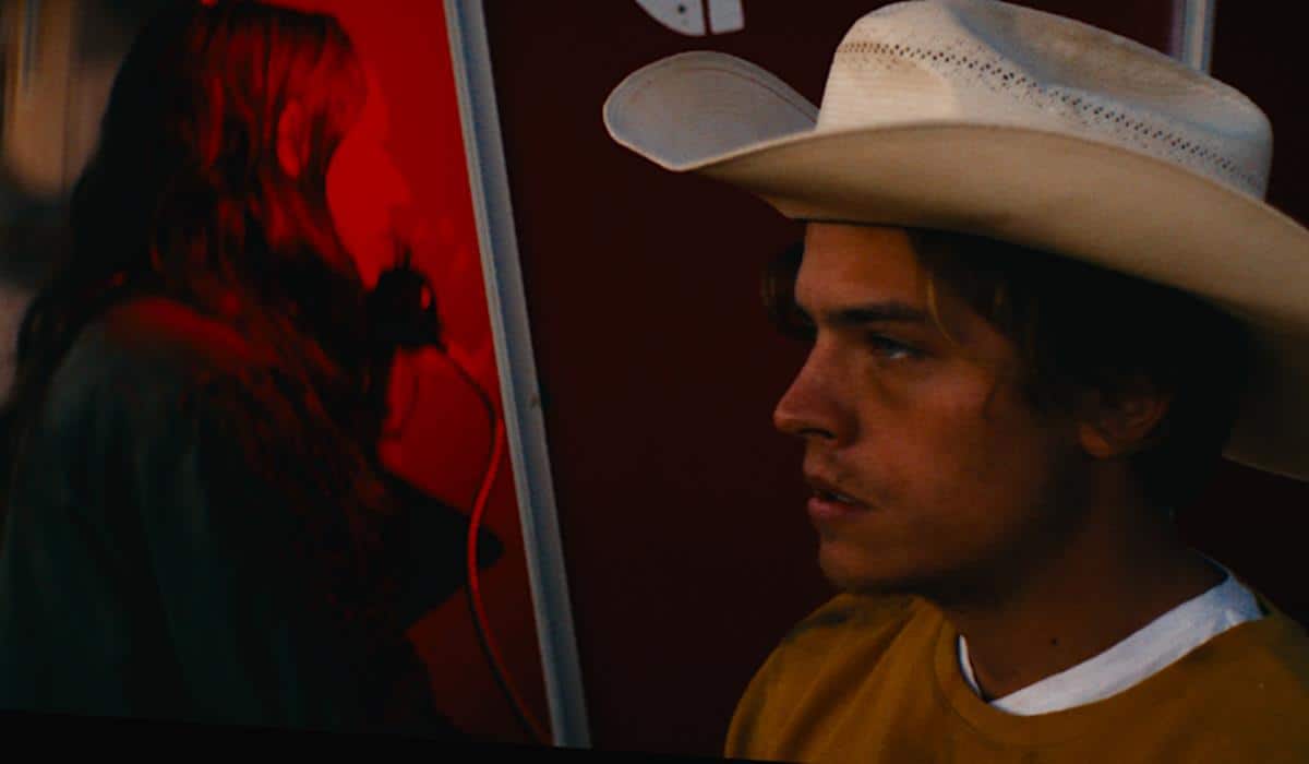 8 Film Terbaik Dylan Sprouse, Mantan Aktor Cilik Terkenal 5