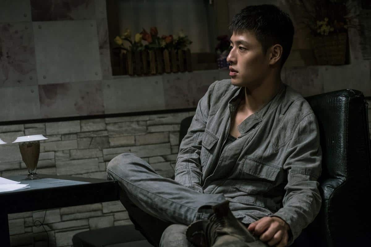 10 Film Terbaik Kang Ha Neul, dari Komedi Hingga Thriller 7