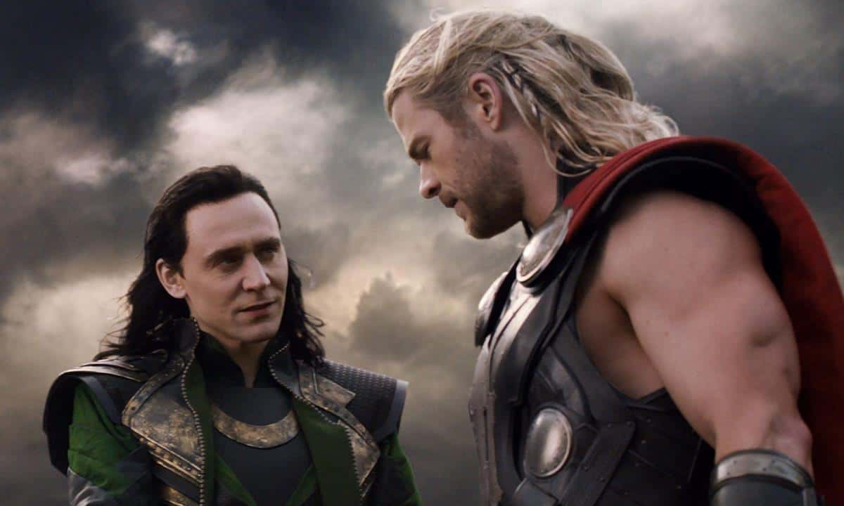 Jenius! 10 Fakta Menarik tentang Tom 'Loki' Hiddleston 9