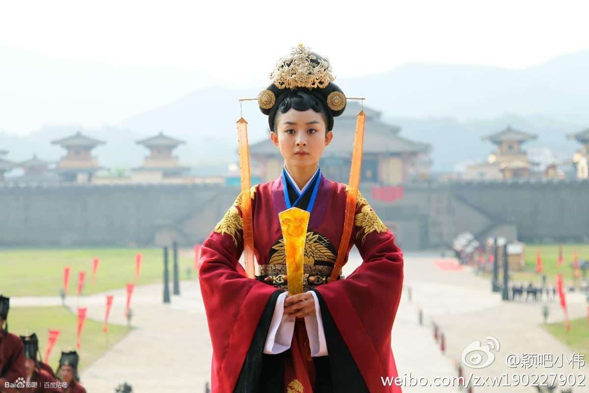 10 Drama Terbaik yang Diperankan oleh Si Cantik Zhao Liying 21