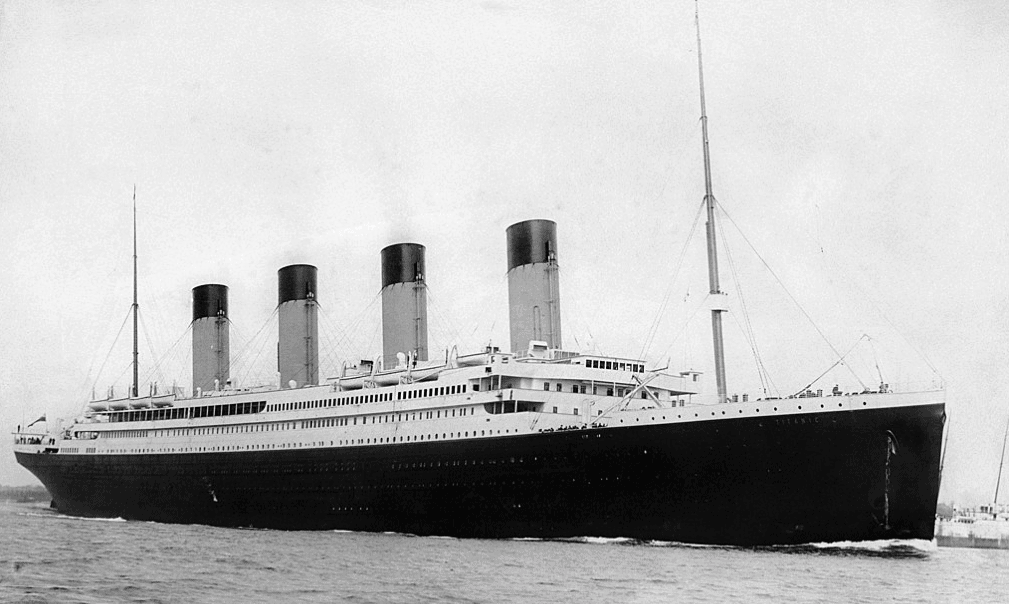Titanic Facts_Ship (Copy)