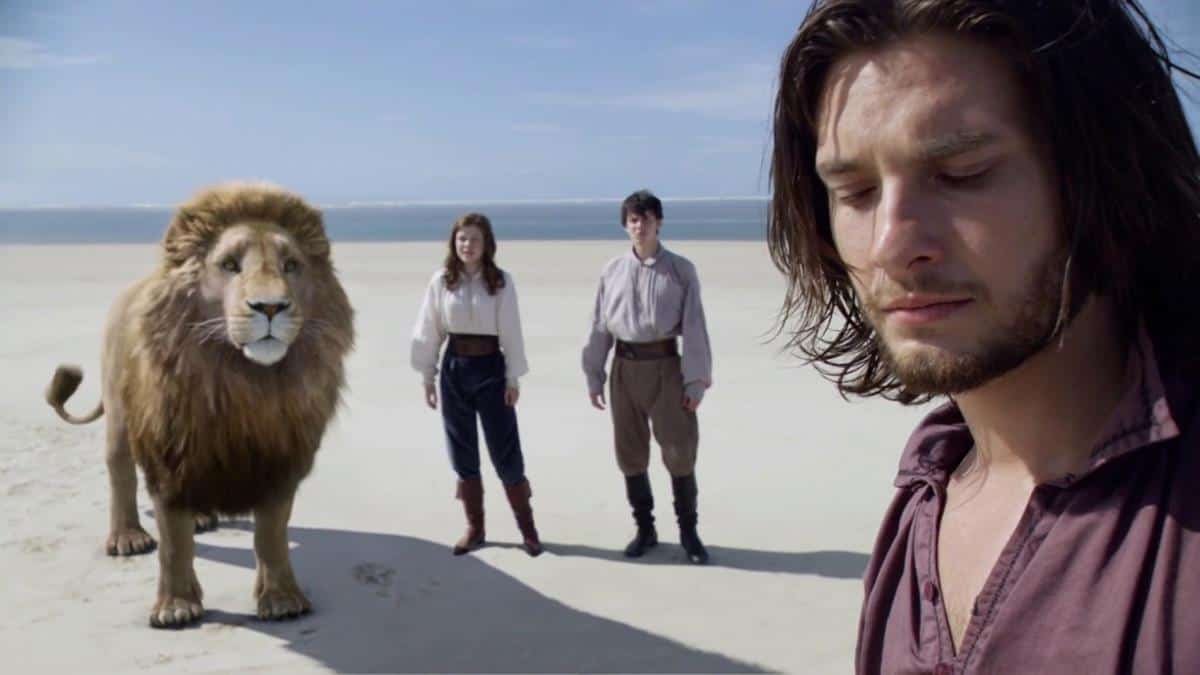 Sinopsis & Review The Chronicles of Narnia 3 (2010) 3