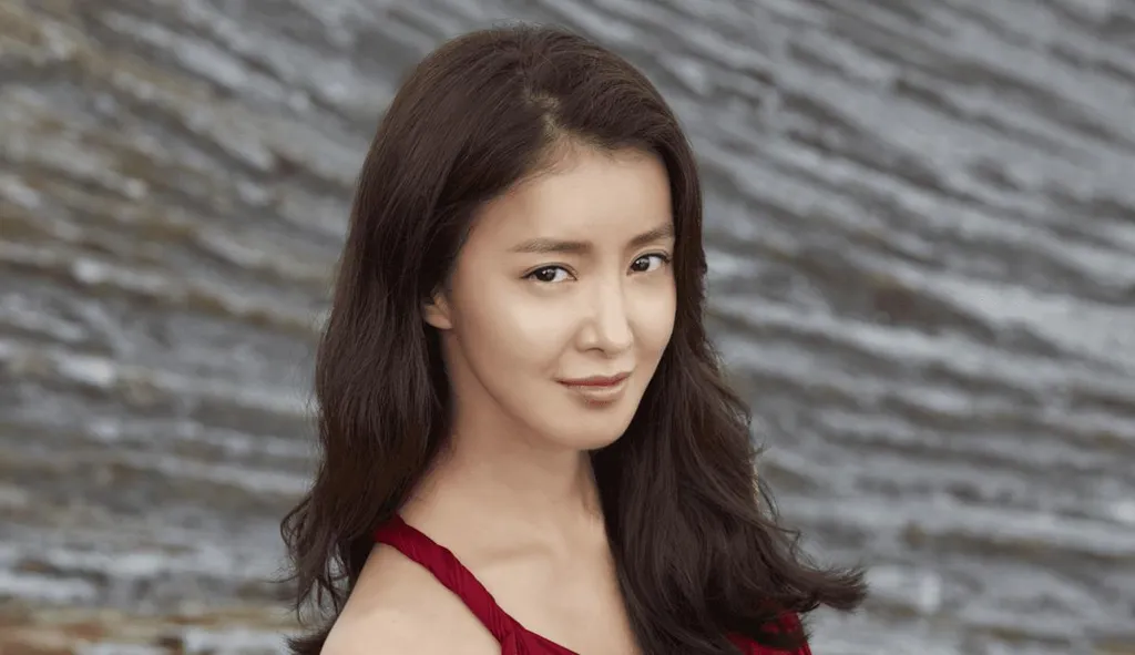 Lee Si Young_