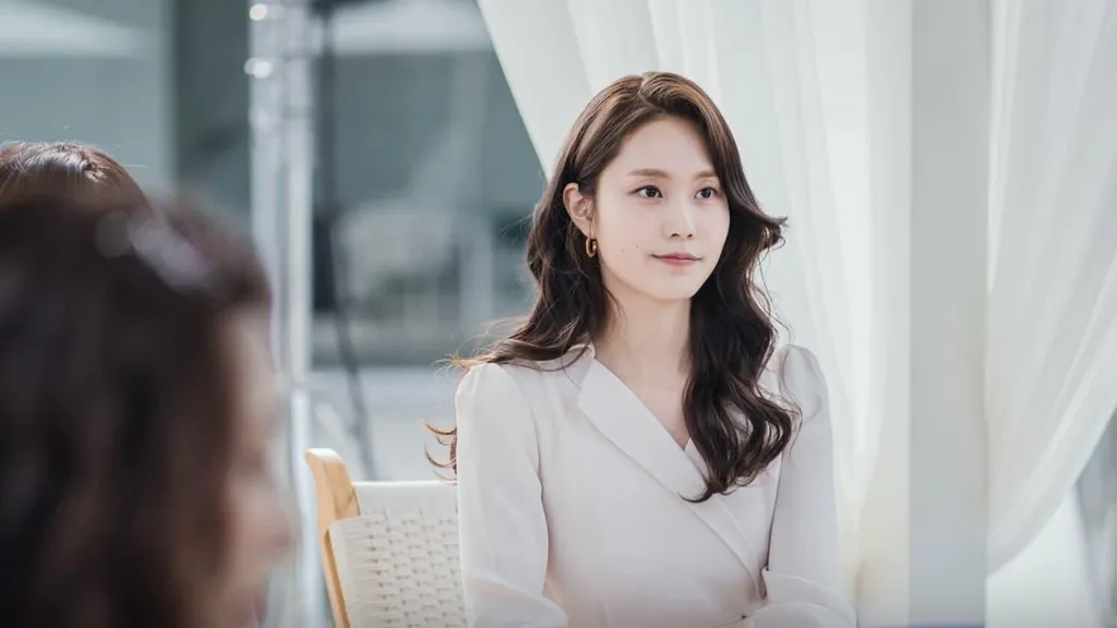Hwang Na Yoon – Park Se Jin