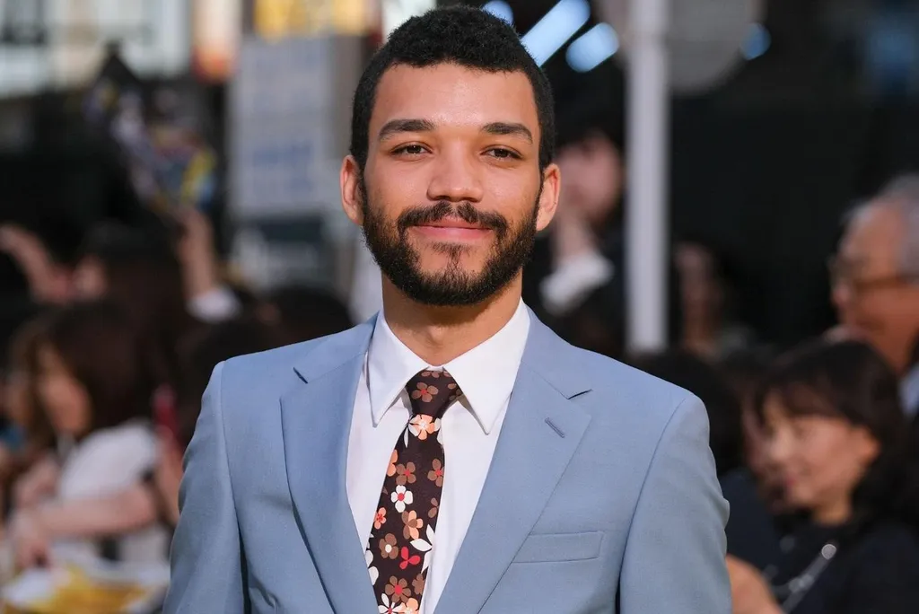 Justice Smith (Marc Weidell)