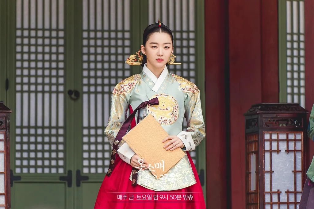 Ratu Kim – Jang Hee Jin