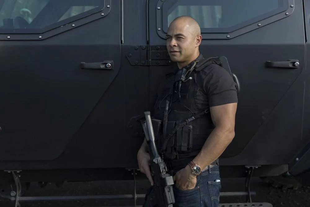 Jose Pablo Cantillo (Officer Pena)