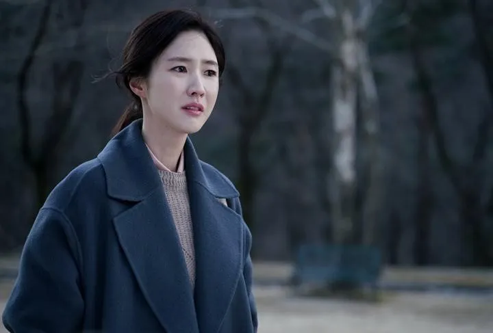 Oh San Ha (Lee Soo Kyung)