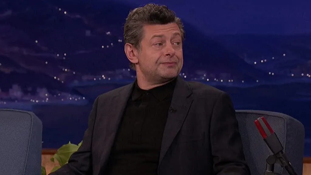 Andy Serkis (Alfred Pennyworth)