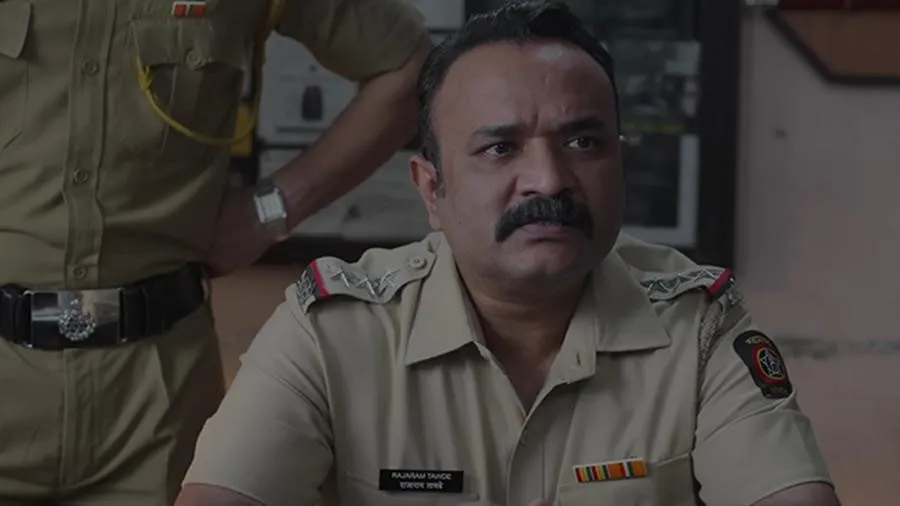 Inspektur Rajaram Tawde (Vijay Maurya)