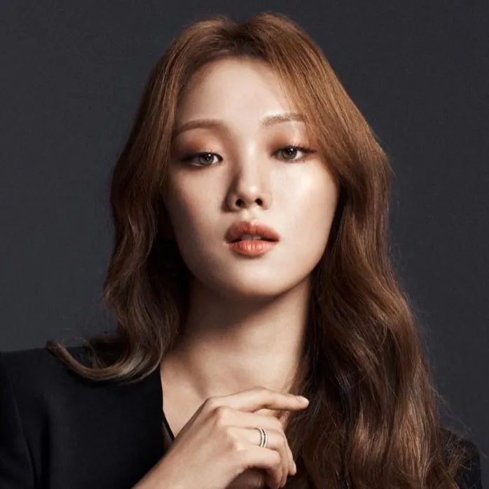 Lee Sung Kyung_