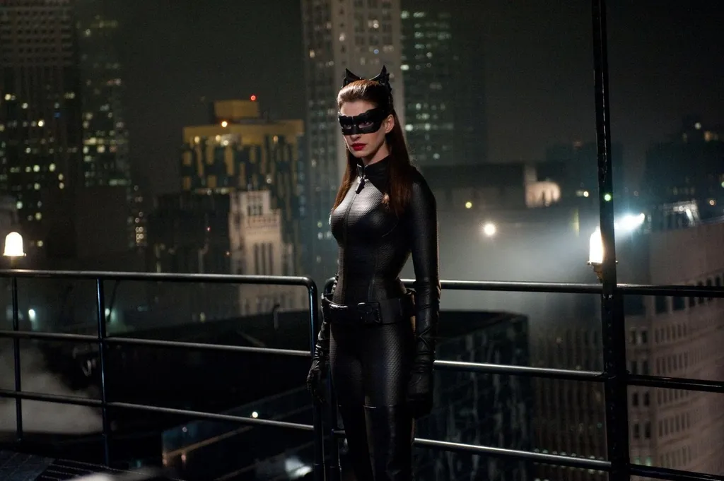 daftar musuh batman_Catwoman_